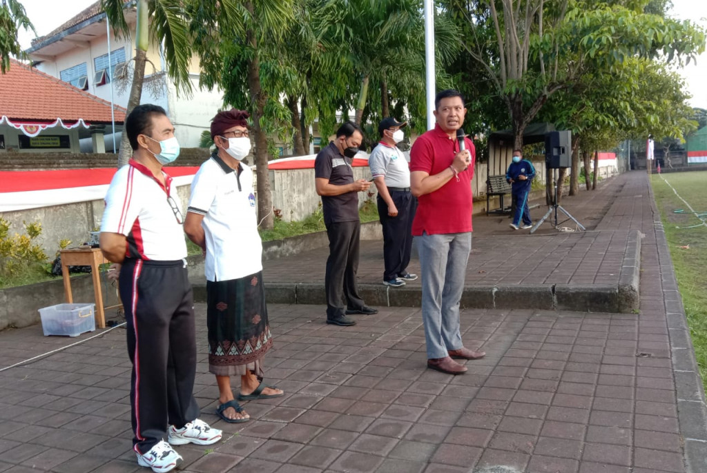 Kegiatan Gertak (Gerakan Serentak) Badung Bersih Sampah Plastik di Desa Dalung